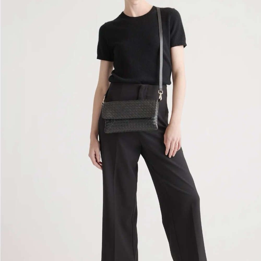 Quince Italian Handwoven Convertible Clutch - Picture 6 of 9